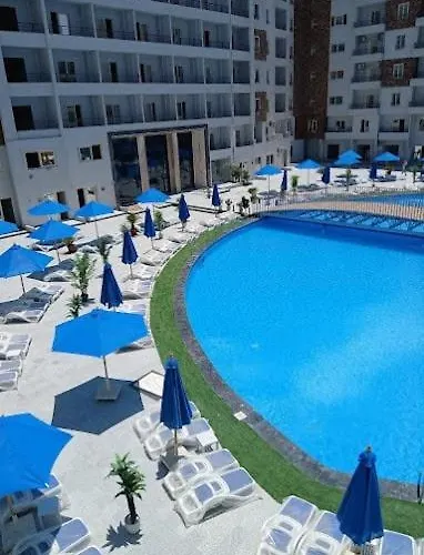 Apartment Tiba Golden Down Town *